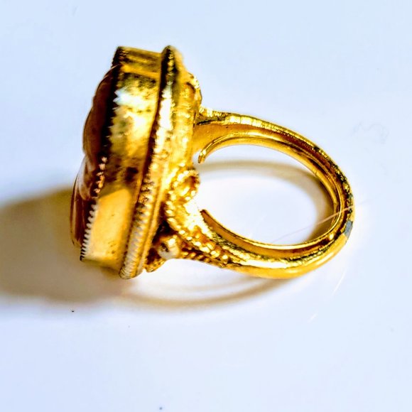 Authentic Vintage Cameo Locket Necklace & Ring - Picture 6 of 8